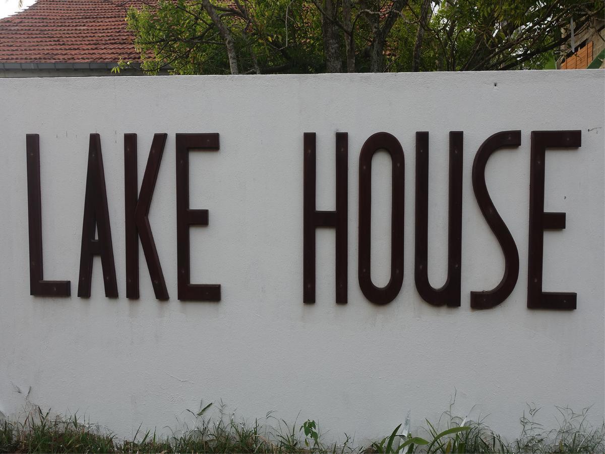 Lake House Hikka Hikkaduwa Exterior photo